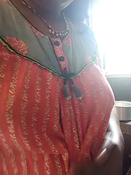 hyd couple7878 online show from 11-05-25, 05:40