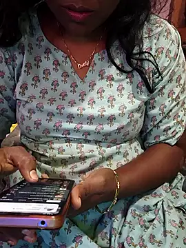 hyd couple7878 online show from 11-07-25, 03:50