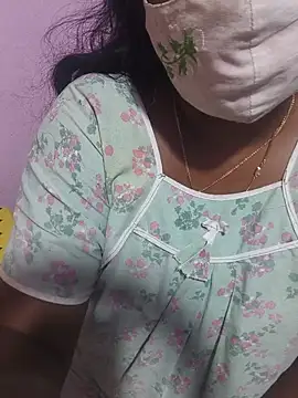 Snapshot of hyd_couple7878 chatting on 07-26-26, 12:45 hyd couple7878 online show from 07-26-26, 12:45