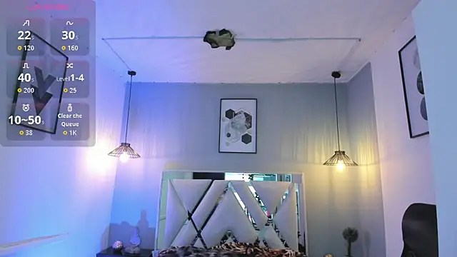 zoe-moreau online show from 03-13-26, 07:42