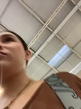 Snapshot of celeste_Velez chatting on 11-05-25, 03:01 celeste Velez online show from 11-05-25, 03:01