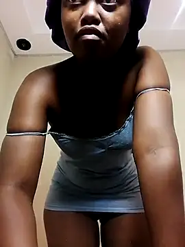 SweetSavage18 online show from 12-01-25, 12:26