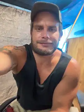 bkuterbach2015 online show from 04-17-26, 06:44