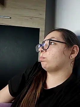 Baby Myla online show from 11-30-25, 01:48