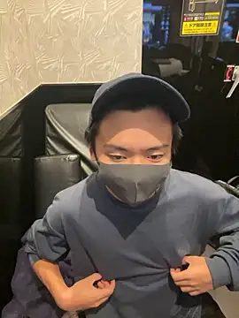 Snapshot of RYUTA_9911 chatting on 11-06-25, 12:06 RYUTA 9911 online show from 11-06-25, 12:06