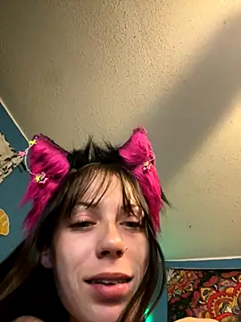 kittenkisses3 online show from 11-15-25, 02:31