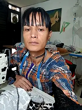 PaulinaLondra2 online show from 11-13-25, 02:27