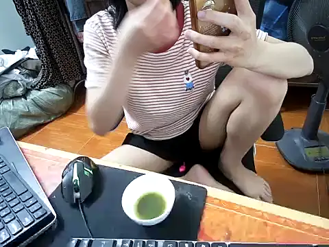 ---Lusi03--- online show from 04-26-26, 03:53