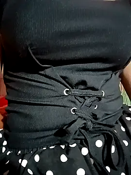 LenaLy2k online show from 11-28-25, 02:47