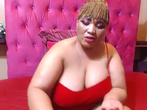 HUGE BUSTY EBONY online show from 04-24-26, 05:26