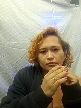 Snapshot of Eclipsedice chatting on 12-15-25, 04:44 Eclipsedice online show from 12-15-25, 04:44