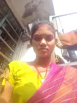 Jooli cuty online show from 11-30-25, 05:22