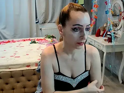 AnneDevrim online show from 03-11-26, 06:41