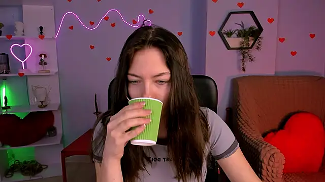 Snapshot of baby_hotte chatting on 03-10-26, 06:51 baby hotte online show from 03-10-26, 06:51