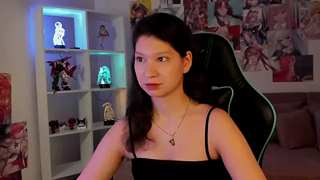 Snapshot of SaraDenars chatting on 11-12-25, 05:52 SaraDenars online show from 11-12-25, 05:52