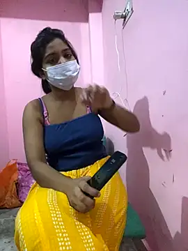 Snapshot of Rani_88 chatting on 11-04-25, 04:44 Rani 88 online show from 11-04-25, 04:44