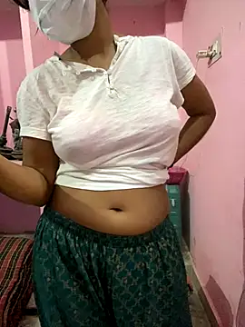 Snapshot of Rani_88 chatting on 11-05-25, 05:07 Rani 88 online show from 11-05-25, 05:07