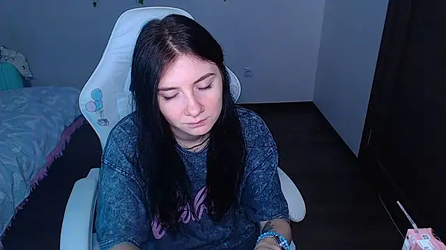 Snapshot of _Daniella_True_ chatting on 11-06-25, 02:07 Daniella True online show from 11-06-25, 02:07