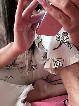 Snapshot of xiaozhu-88 chatting on 11-09-25, 06:33 xiaozhu-88 online show from 11-09-25, 06:33