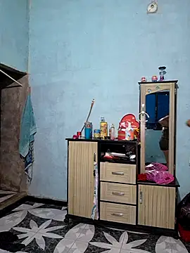 Snapshot of lapicarona18 chatting on 11-14-25, 01:15 lapicarona18 online show from 11-14-25, 01:15