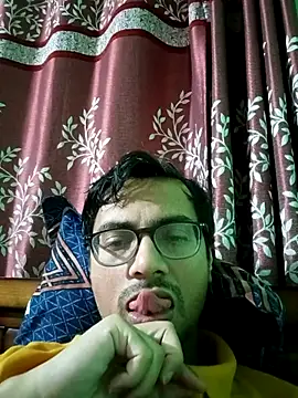 Snapshot of rajforeal chatting on 11-03-25, 08:21 rajforeal online show from 11-03-25, 08:21