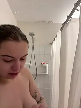 FreakyDreama online show from 04-19-26, 05:23