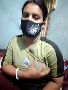 Snapshot of Hot8g chatting on 11-09-25, 05:11 Hot8g online show from 11-09-25, 05:11