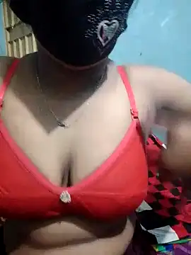 Snapshot of Hot8g chatting on 11-11-25, 02:50 Hot8g online show from 11-11-25, 02:50