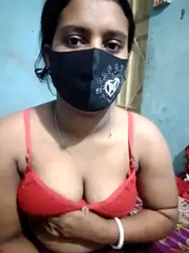 Snapshot of Hot8g chatting on 11-12-25, 05:19 Hot8g online show from 11-12-25, 05:19