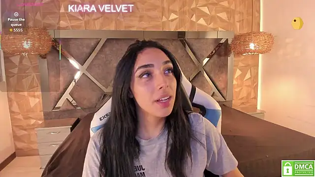 Kiara velvet   online show from 04-28-26, 05:23