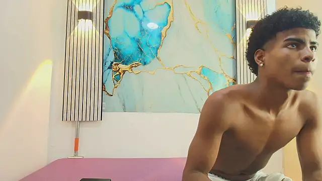 XAVI LEE online show from 03-09-26, 08:24