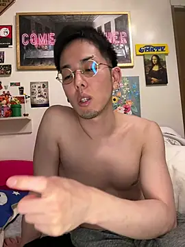 ippei0001 online show from 01-10-26, 06:42