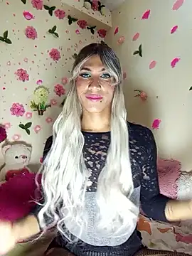 Sthefy luna131 online show from 11-15-25, 05:09