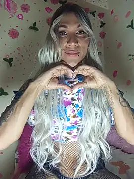 Sthefy luna131 online show from 11-18-25, 02:17