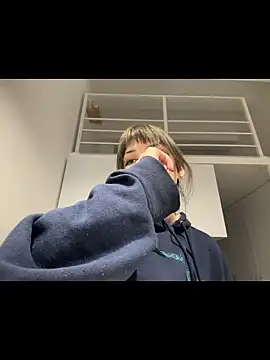 Lissssssa online show from 04-26-26, 01:42