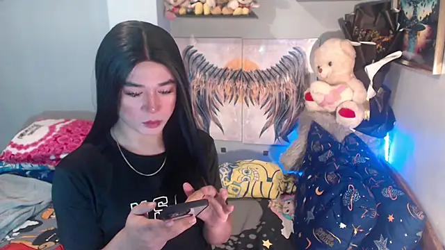 Snapshot of desirable_miya chatting on 12-02-25, 01:17 desirable miya online show from 12-02-25, 01:17