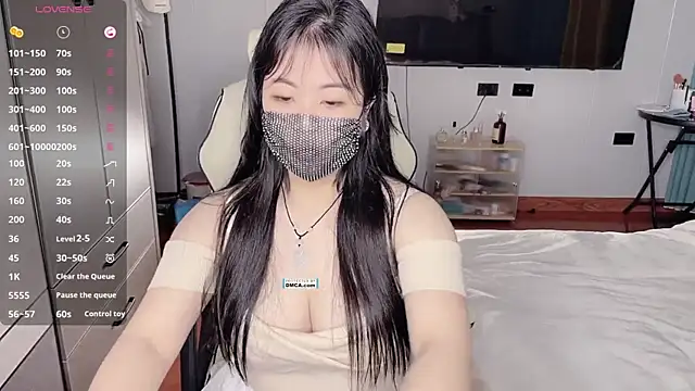 Snapshot of Chayka_21 chatting on 11-06-25, 01:12 Chayka 21 online show from 11-06-25, 01:12