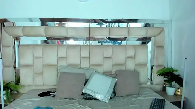 HotVoltage online show from 12-02-25, 11:48