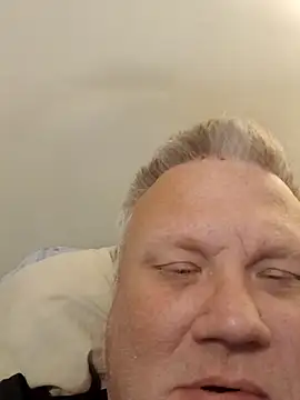 Snapshot of Jbirdb800 chatting on 11-04-25, 12:59 Jbirdb800 online show from 11-04-25, 12:59