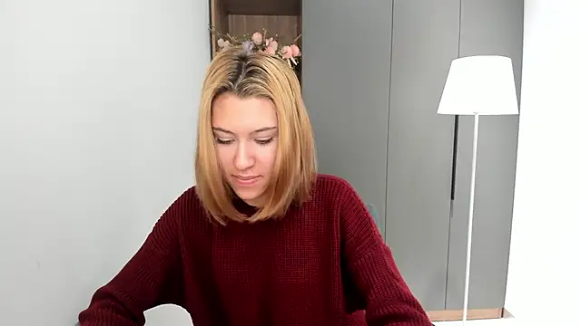 Snapshot of MariePelyo chatting on 11-05-25, 05:51 MariePelyo online show from 11-05-25, 05:51