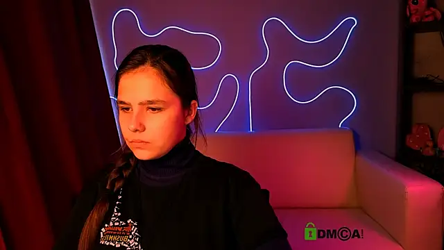 Snapshot of kelly_may1 chatting on 11-10-25, 12:26 kelly may1 online show from 11-10-25, 12:26