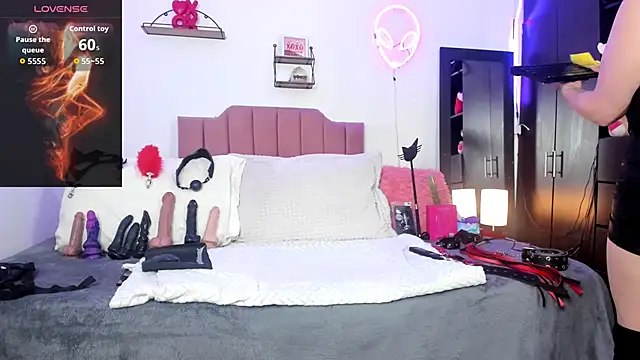 Victoria Wilde  online show from 03-24-26, 10:09