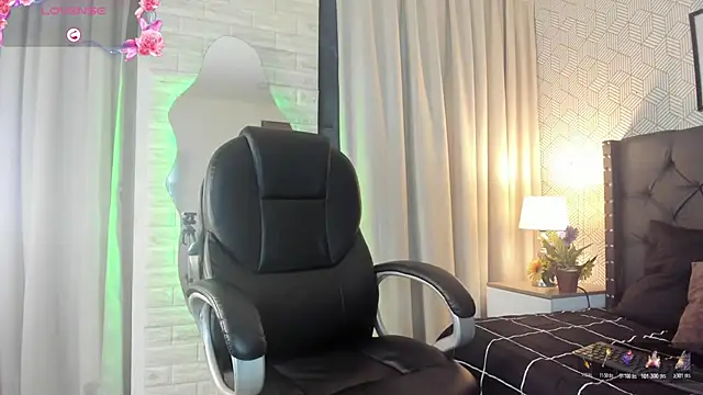 valentina  desire online show from 11-13-25, 12:26