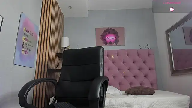 valentina  desire online show from 04-01-26, 12:28