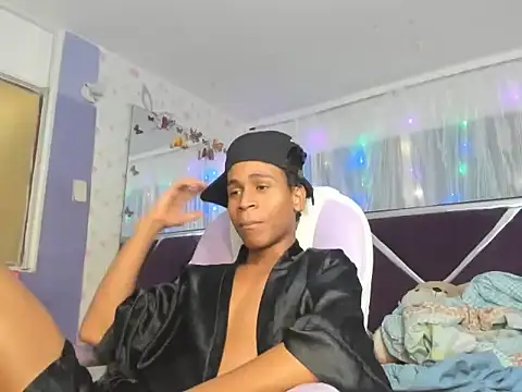 Santy bigcock 01 online show from 01-14-26, 04:29