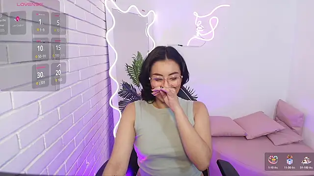 PEACHY TAY online show from 12-05-25, 11:41