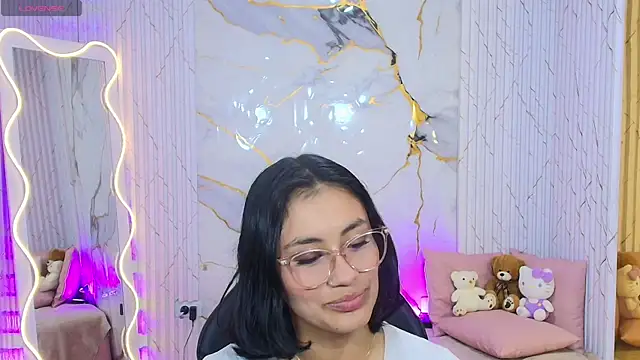 Snapshot of PEACHY_TAY chatting on 07-27-26, 11:39 PEACHY TAY online show from 07-27-26, 11:39