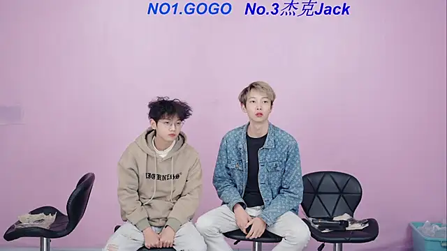 Beautifulboys-999 online show from 12-02-25, 07:47