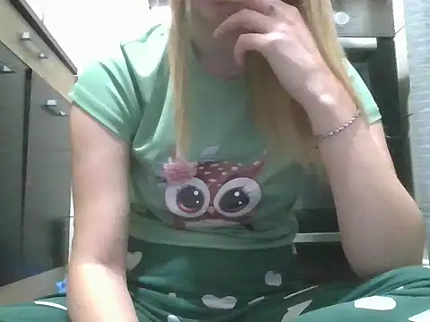 Snapshot of dirty_sasha00 chatting on 11-23-25, 04:51 dirty sasha00 online show from 11-23-25, 04:51