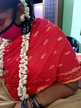 Snapshot of savithasree chatting on 11-08-25, 09:24 savithasree online show from 11-08-25, 09:24